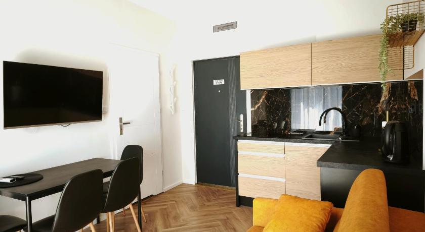 Apartament z 1 sypialnią i balkonem